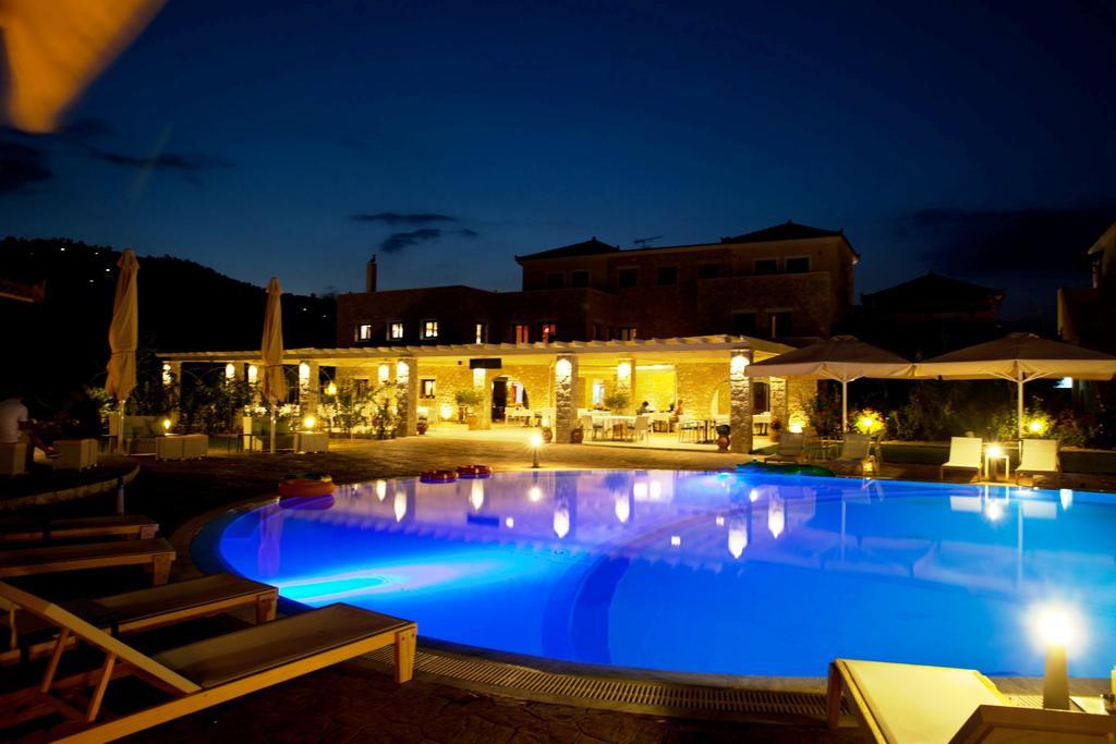 Aktaion Resort Jýthio Eksteriør bilde