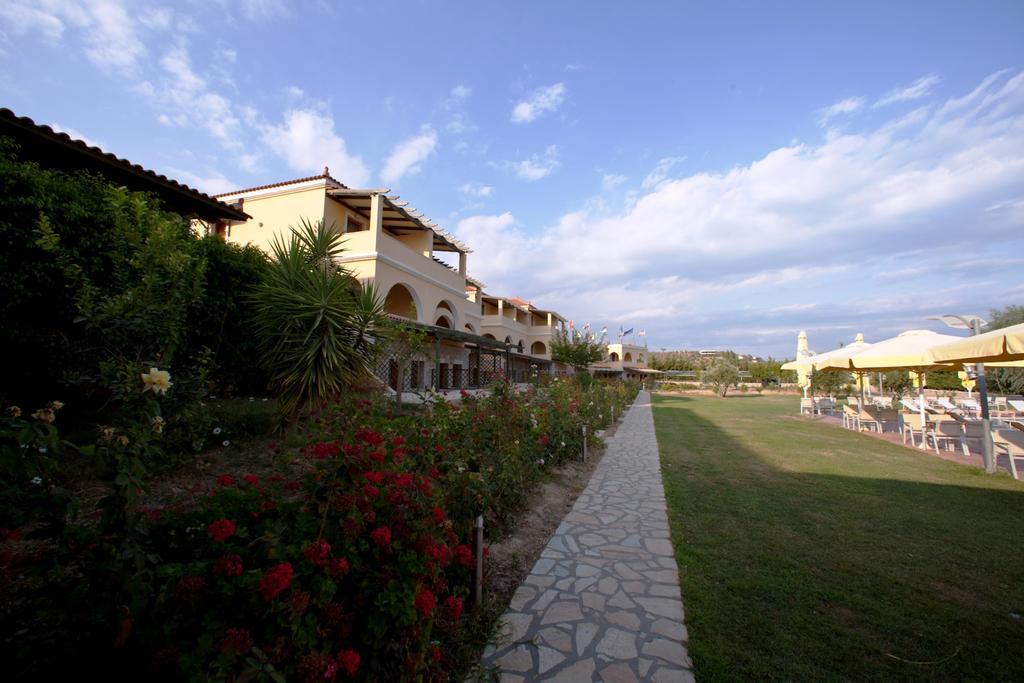 Aktaion Resort Jýthio Eksteriør bilde