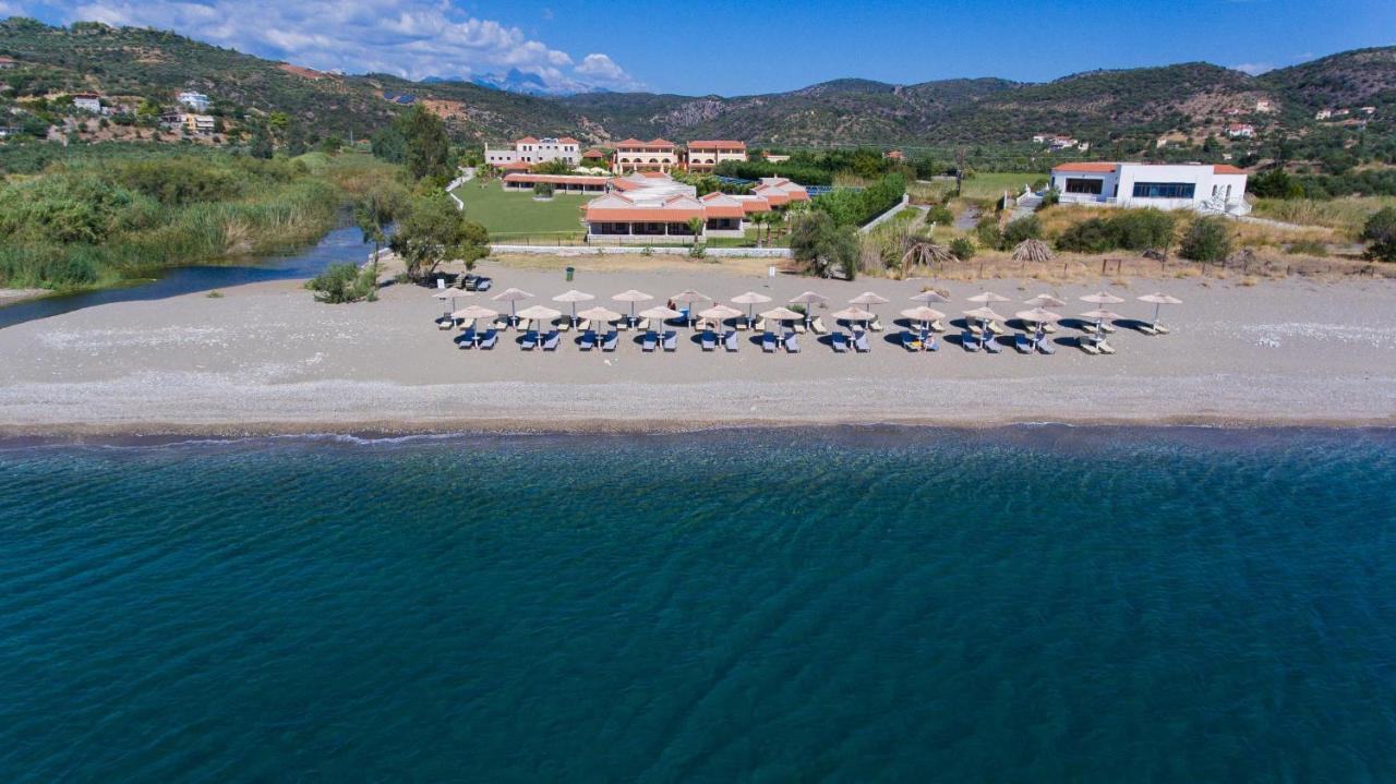 Aktaion Resort Jýthio Eksteriør bilde